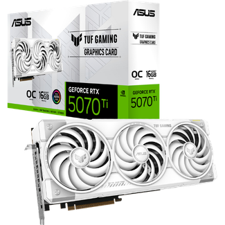 Abgebildet ist eine weiße GeForce RTX 5070-Grafikkarte vor ihrer Verpackung.