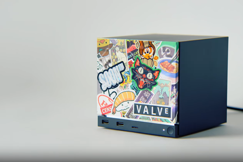 Steam Machine von Valve mit personalisierter Frontblende.
